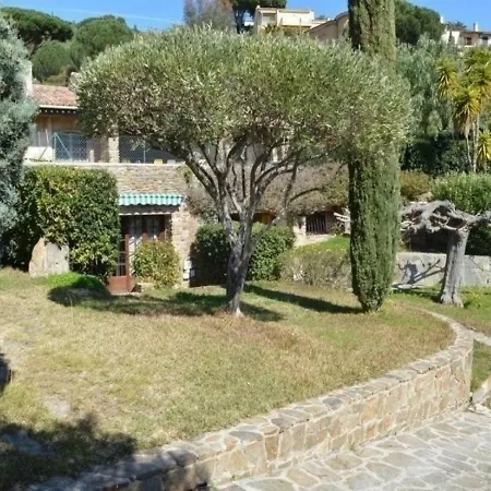 Apartment Le Lavandou - 4 Pers, 35 M2, 2/1 1 * Le Lavandou